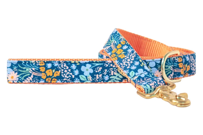 chew-resistant dog bed-Darling Floral Dog Leash