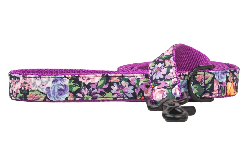 indoor rabbit hutch-Plum Perfect Dog Leash